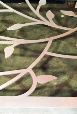 Maloya Project: Floral Leaf Decorative Screen
