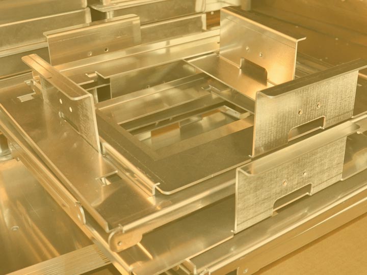 Maloya Division: Contract Manufacturing